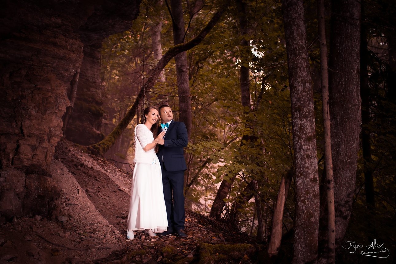 Mareku ja Merily pulma ilupiltide fotosessioon